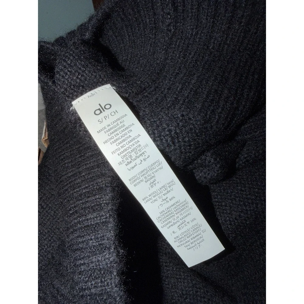 NEW Alo Yoga New Class Wool Cashmere Crewneck Sweater Black U3045R Small Luxury